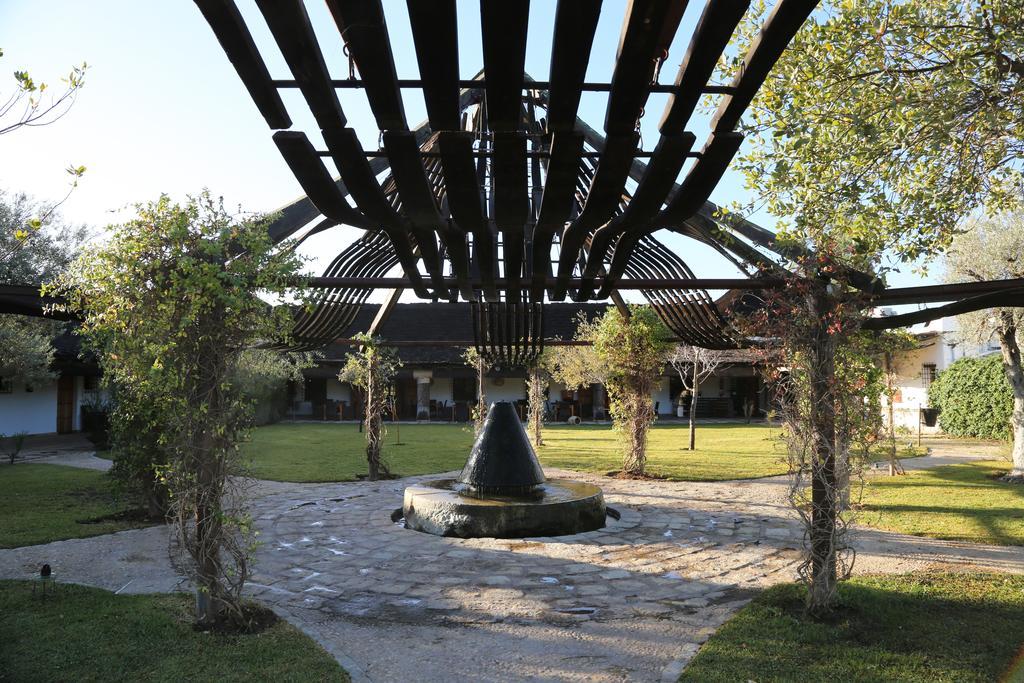 Hotel Ardea Purpurea Villamanrique De La Condesa Exterior foto