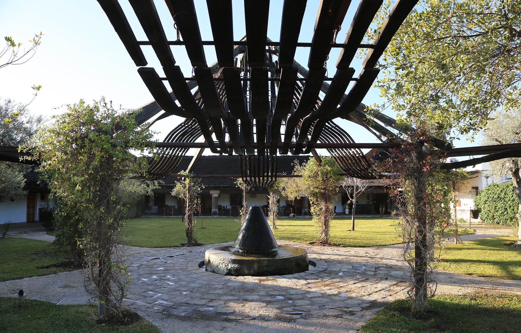 Hotel Ardea Purpurea Villamanrique De La Condesa Exterior foto