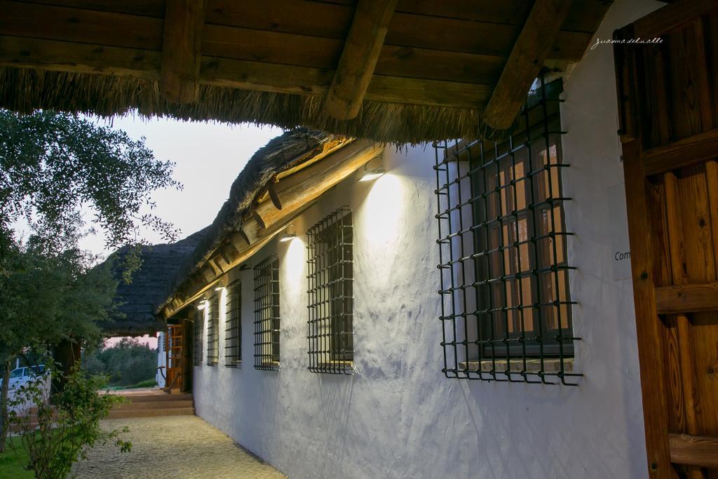 Hotel Ardea Purpurea Villamanrique De La Condesa Exterior foto